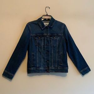 An Old Navy blue jean jacket size medium.